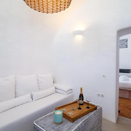 Cortile Delle Stelle Villa Emporio (Santorini)